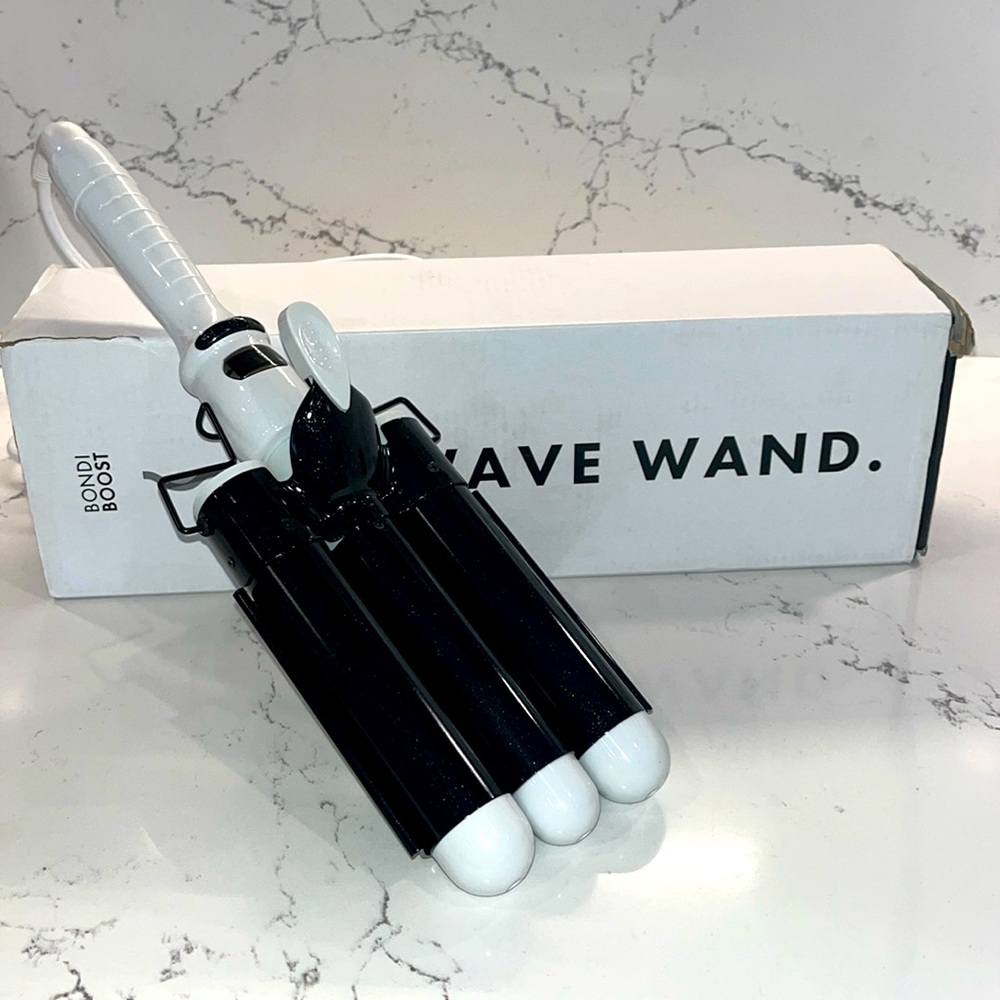 Wave Wand - Black and White